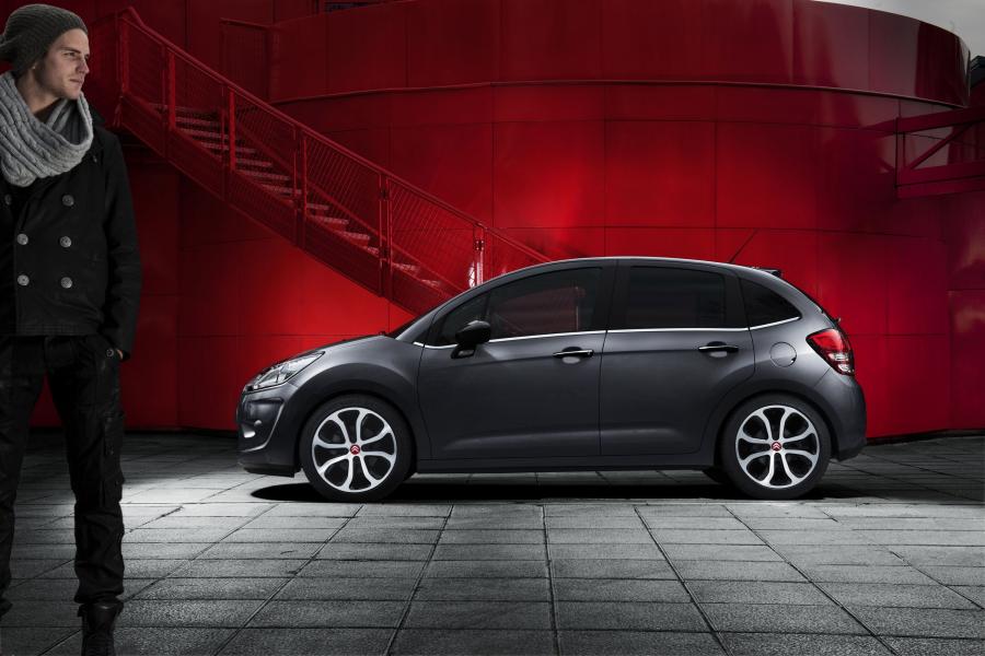  Citroen C3 PS Vita 2012 года  (фото 11 из 23)